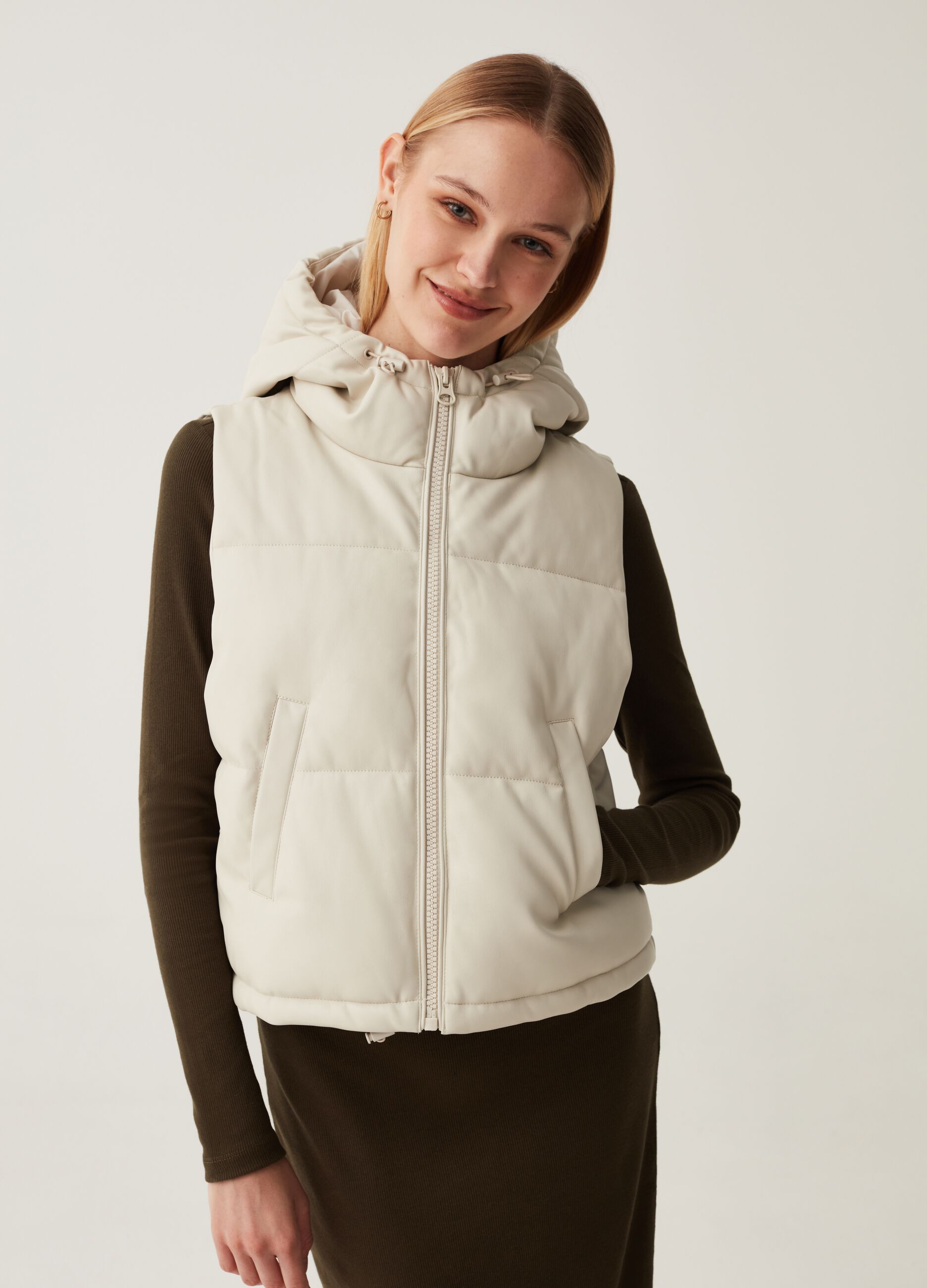 Gilet full-zip trapuntato effetto lucido_0
