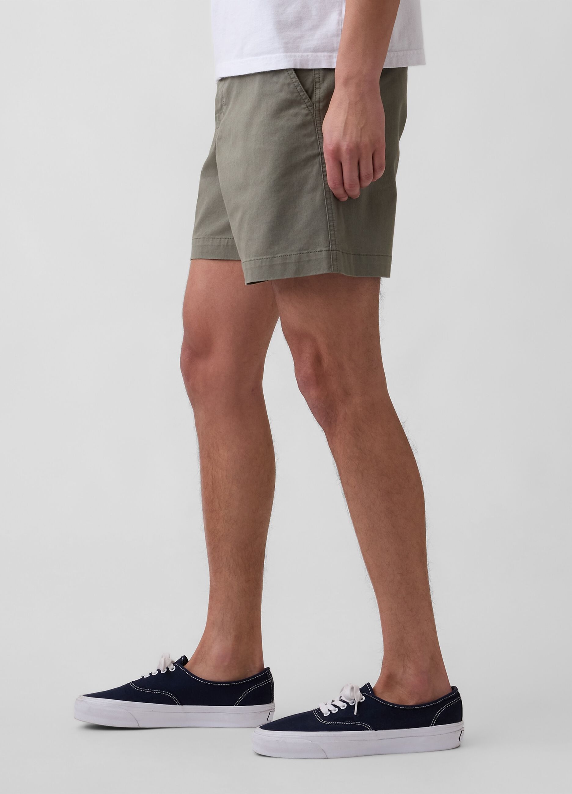 Stretch cotton shorts