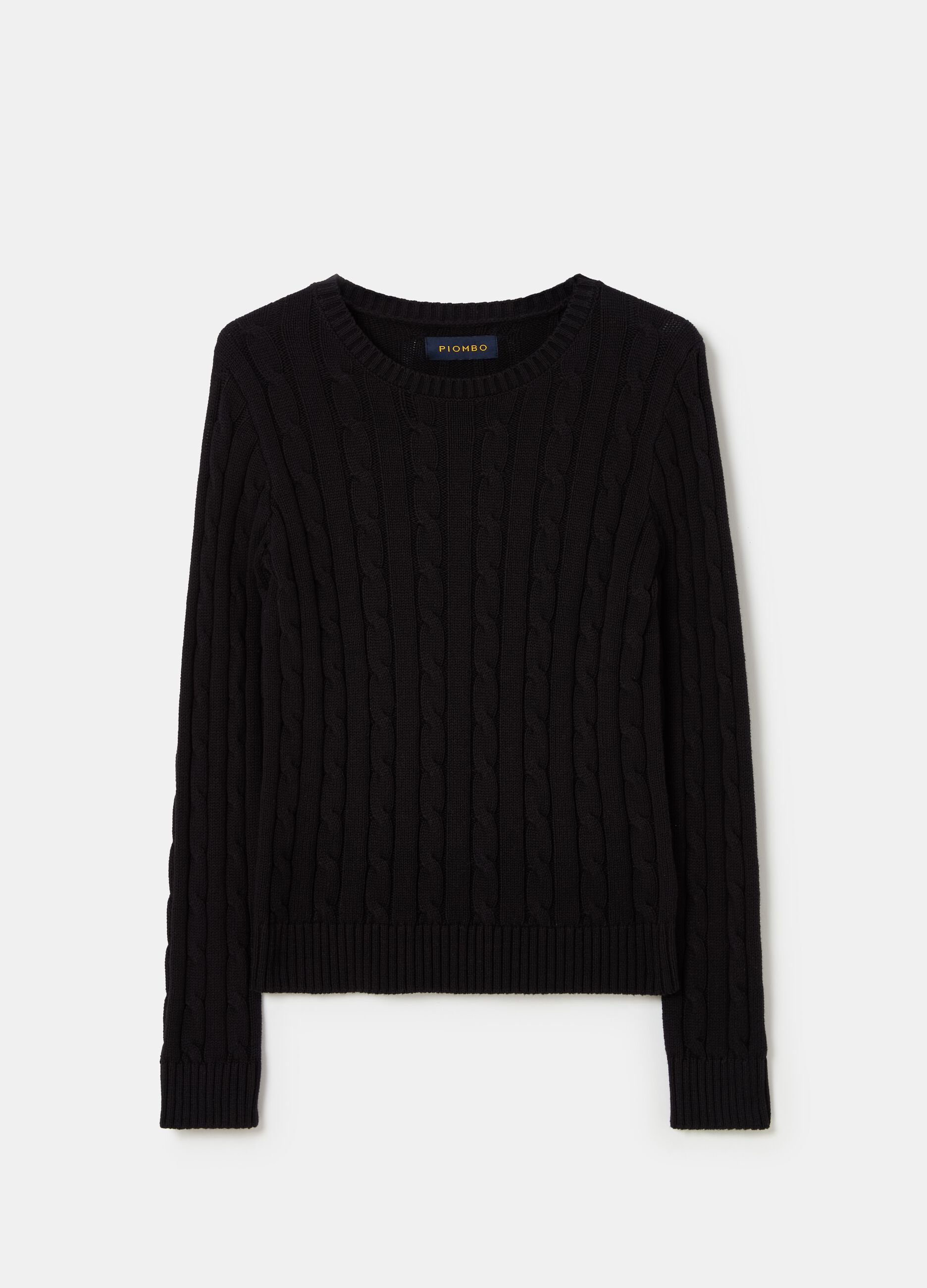 Ribbed pullover with cable-knit design