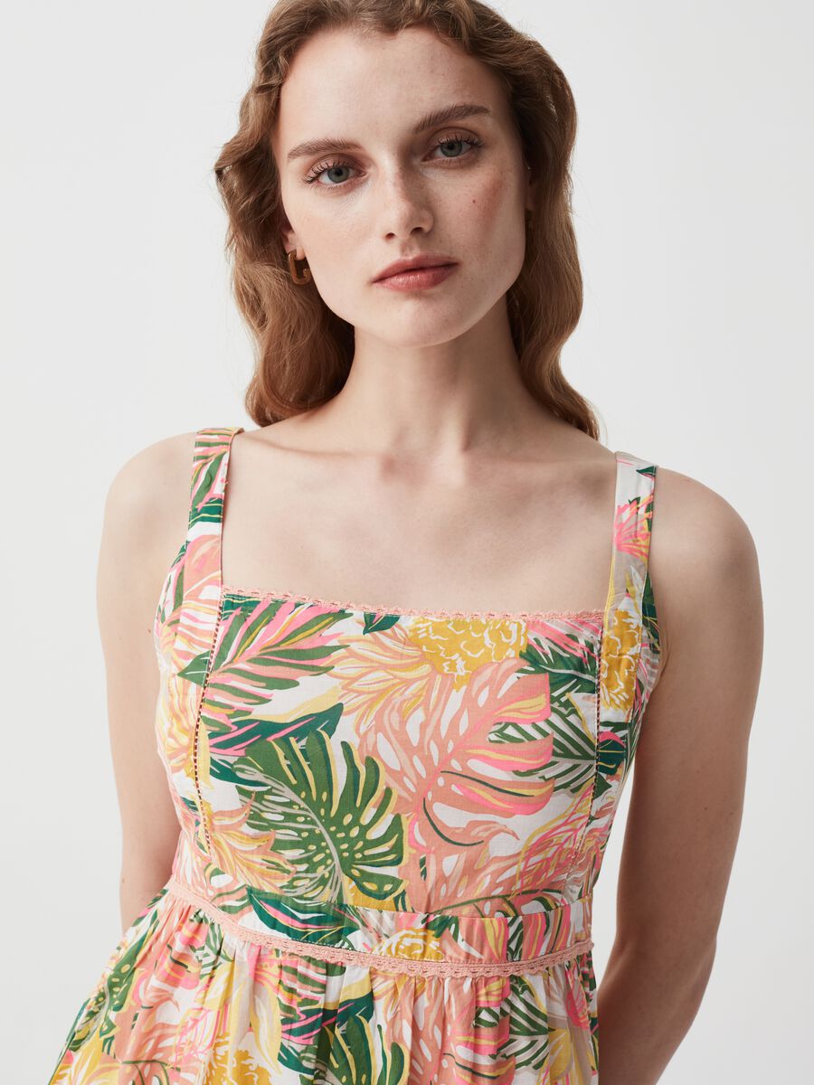 Long tiered dress with print and bow_2