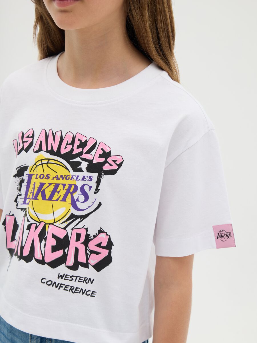 T-shirt da ragazze in puro cotone bianca regular fit con stampa NBA Los Angeles Lakers_1