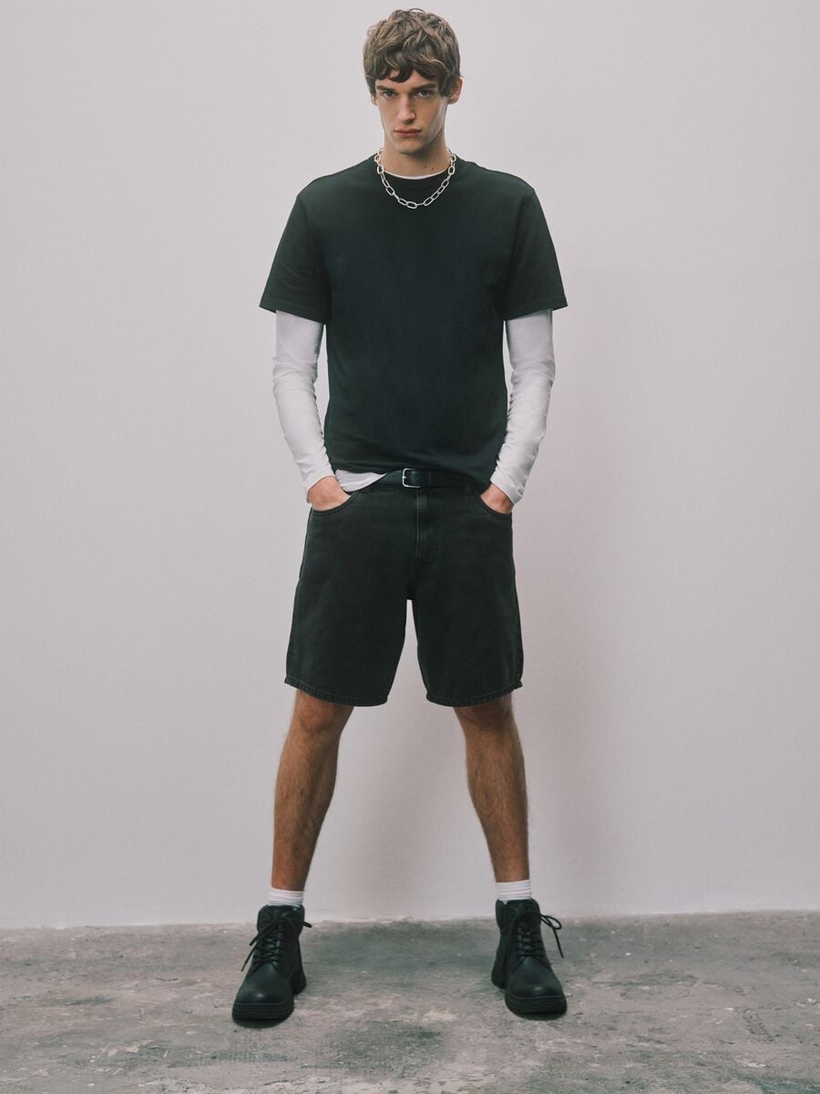 Black denim bermuda shorts in a cotton blend, baggy fit_1