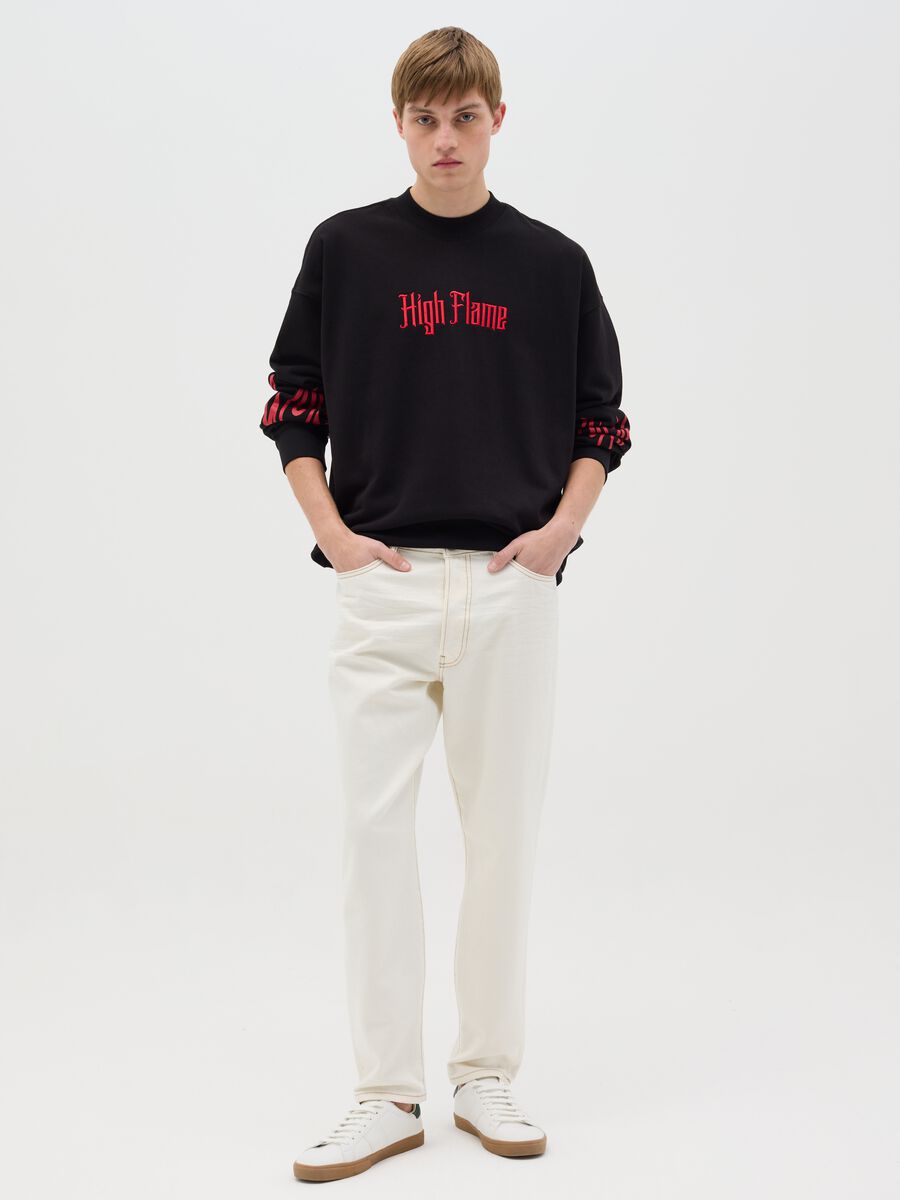 Black sweatshirt with flames print_1