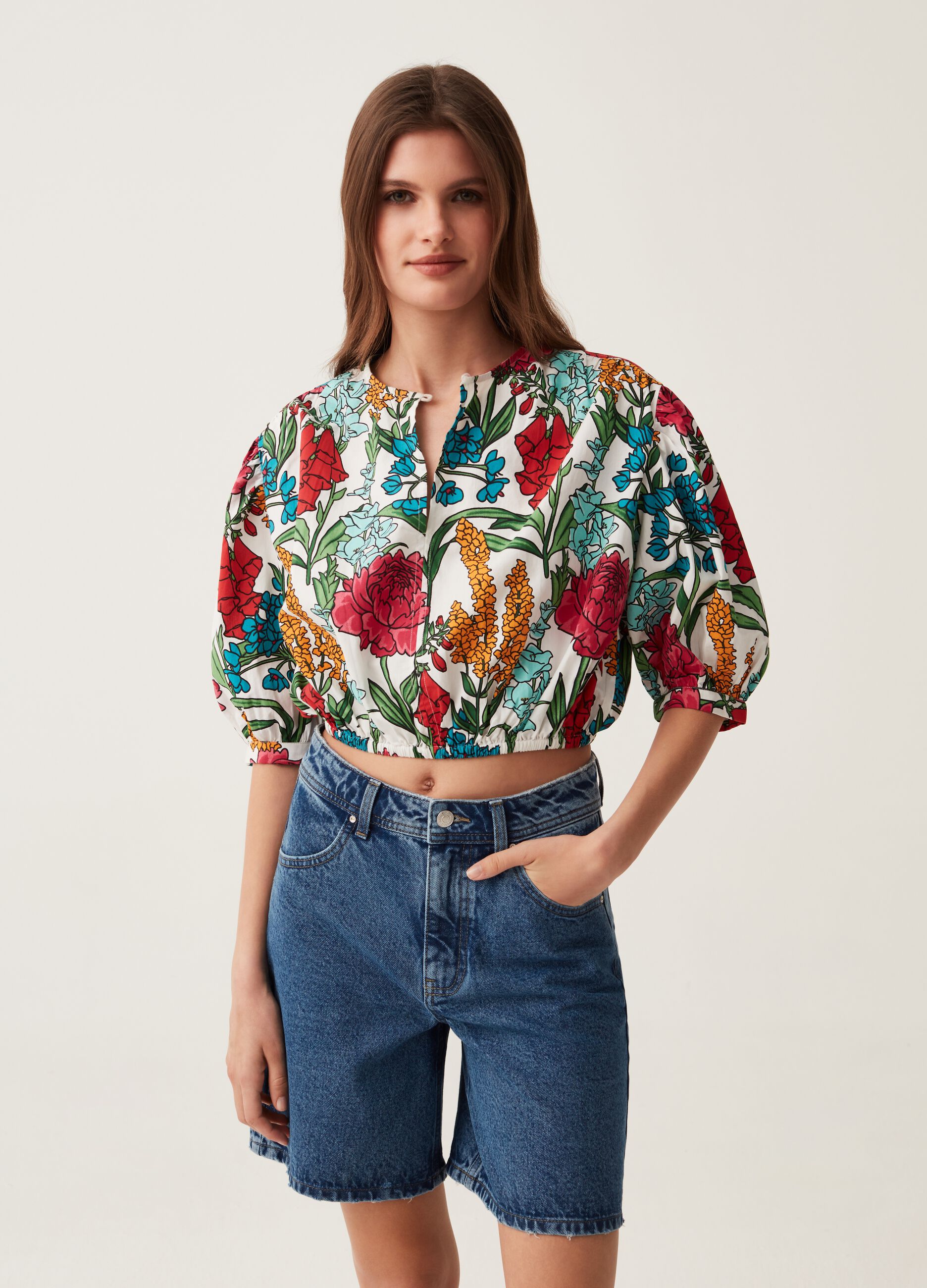 Blusa crop in cotone maniche a sbuffo_0