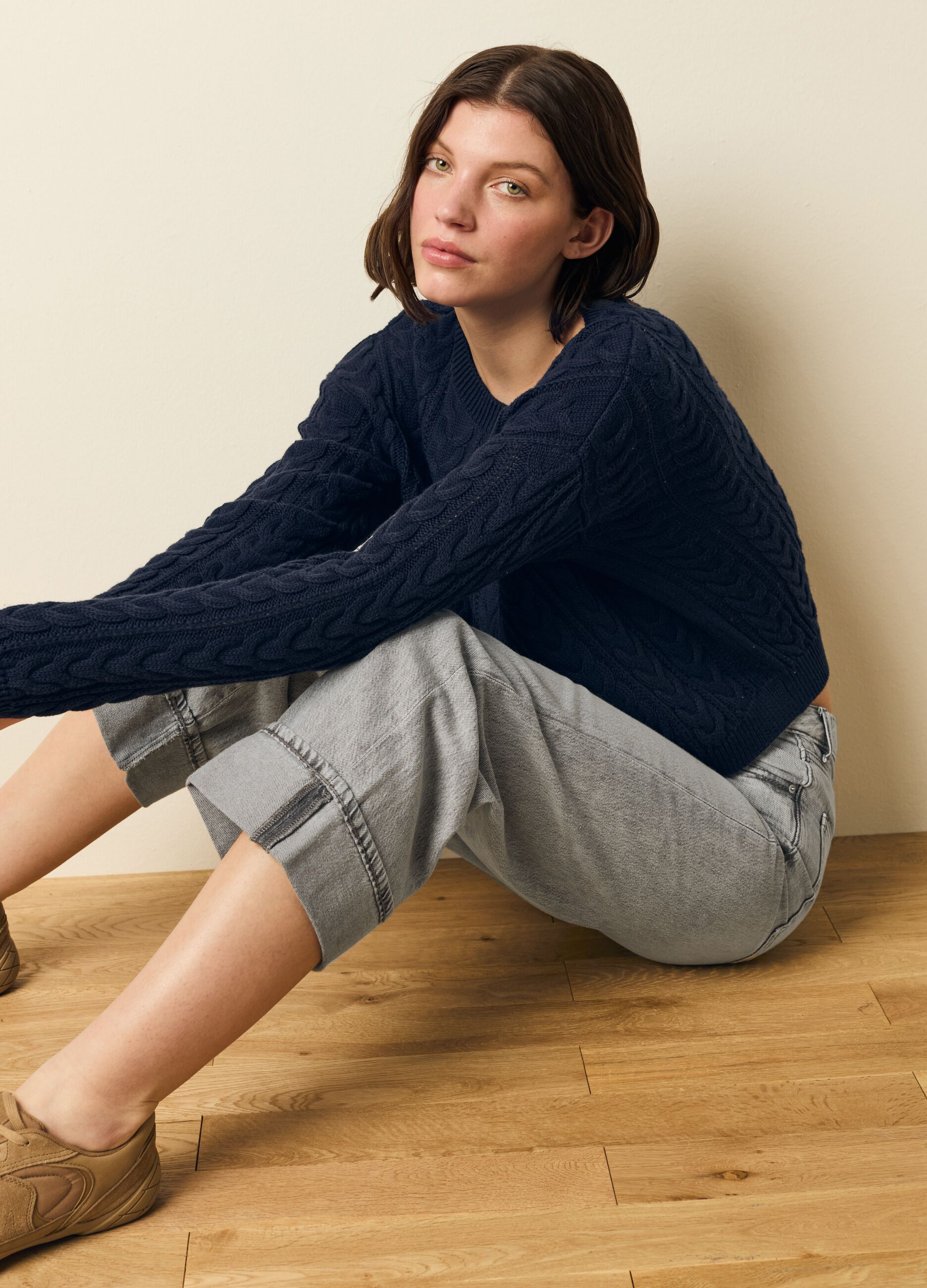 Cable-knit pullover with round neck