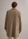 Trench beige regular fit con chiusura a bottoni_3