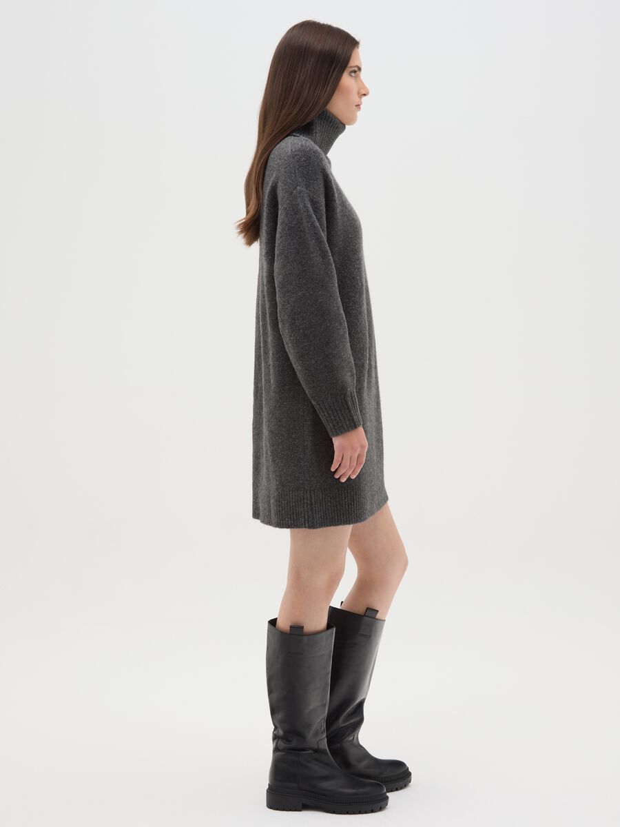 Maglione a collo alto grigio regular fit_0