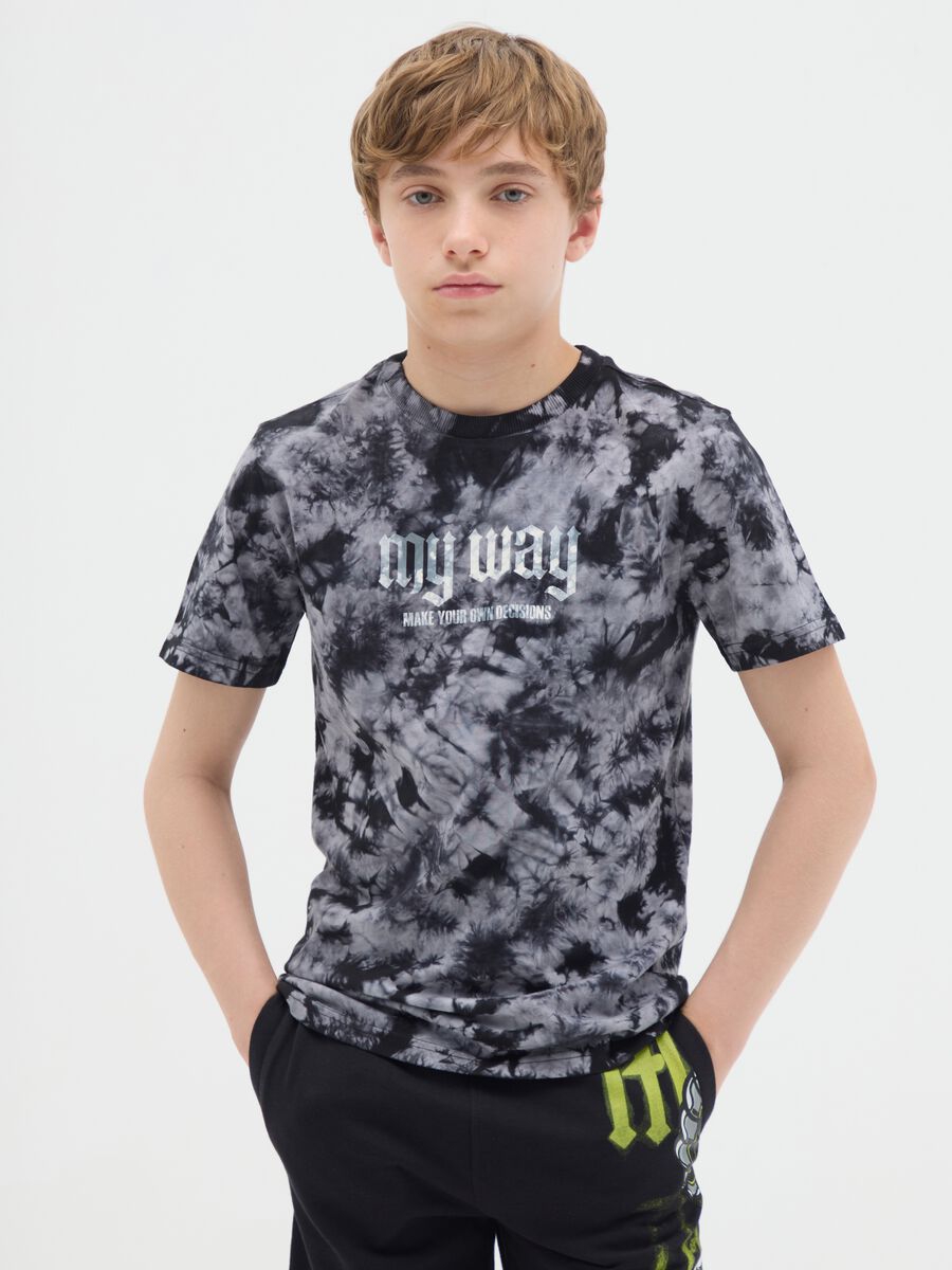 T-shirt da ragazzo in puro cotone multicolor regular fit con stampa_0