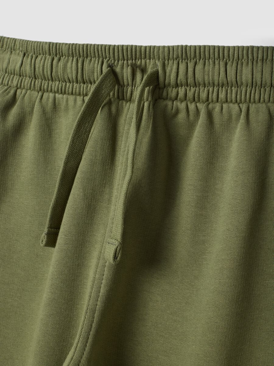 Green jogger trousers in 100% organic cotton_2