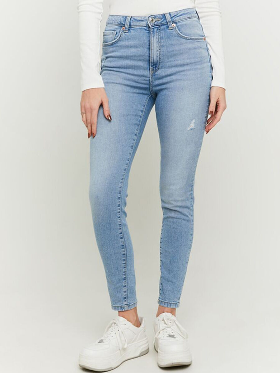 Women's light stretch denim jeans_1