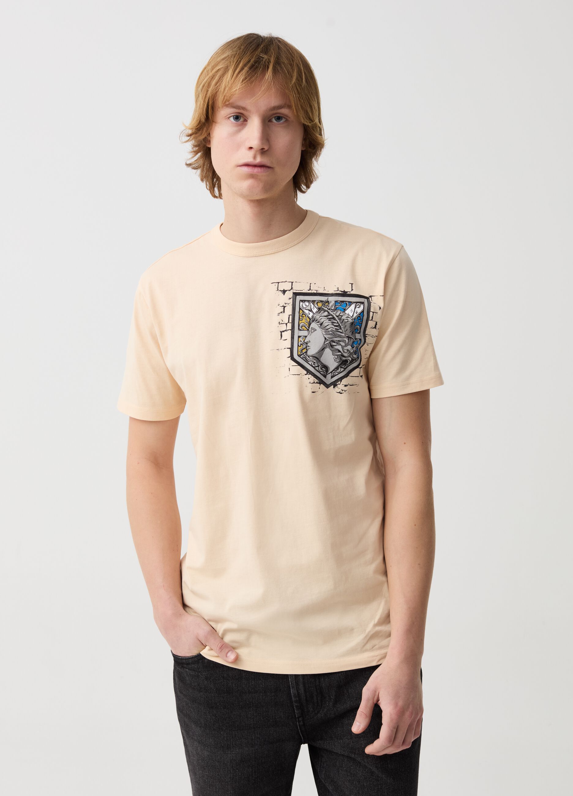 T-shirt con stampa Attack On Titan