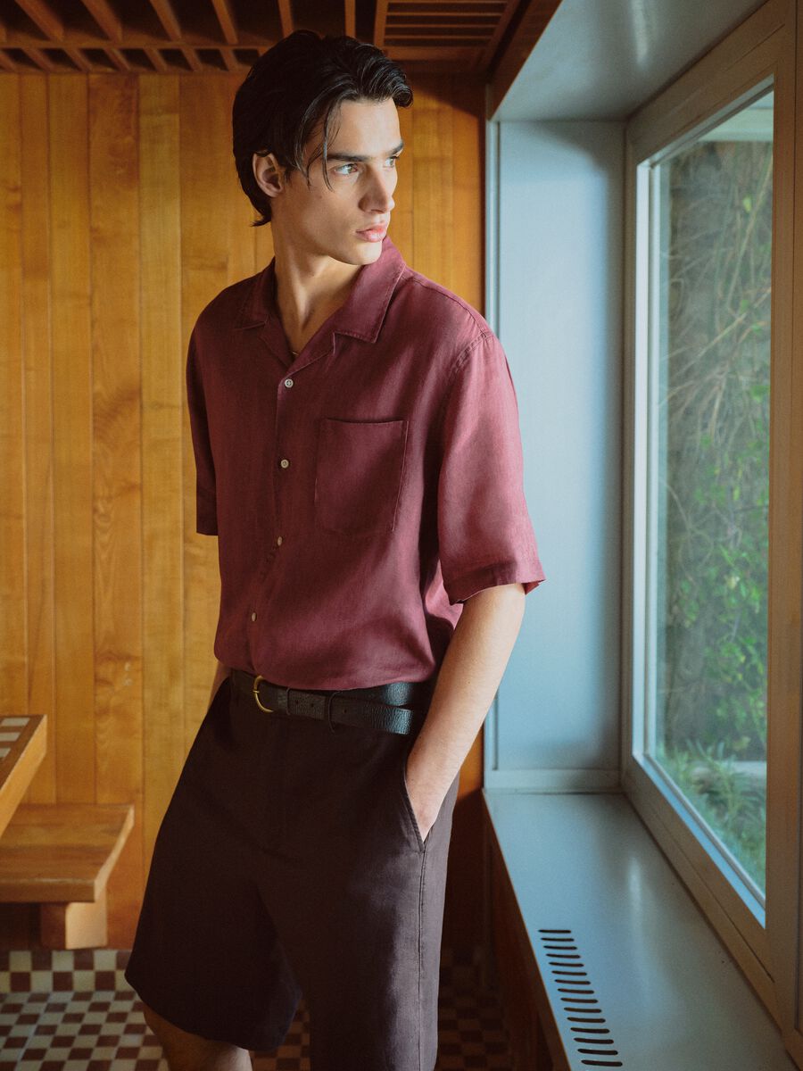Camicia a maniche corte in puro lino rosa regular fit con taschino_0