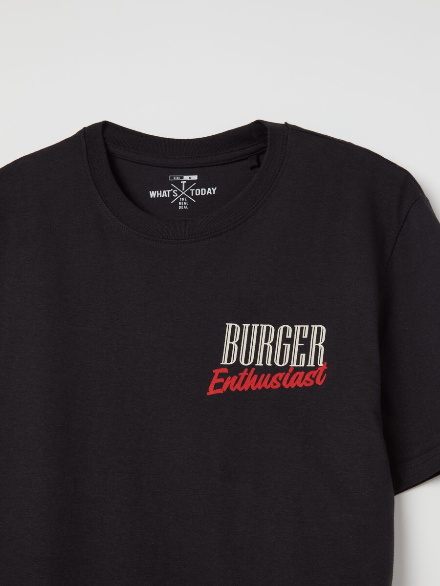 T-shirt con stampa "Burger Enthusiast"_5