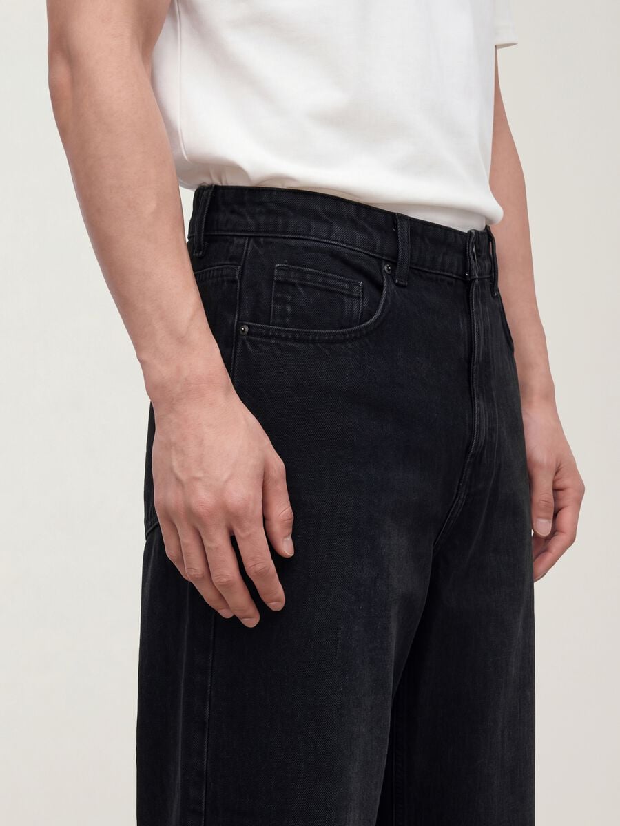 Jeans denim neri wide leg in puro cotone_3