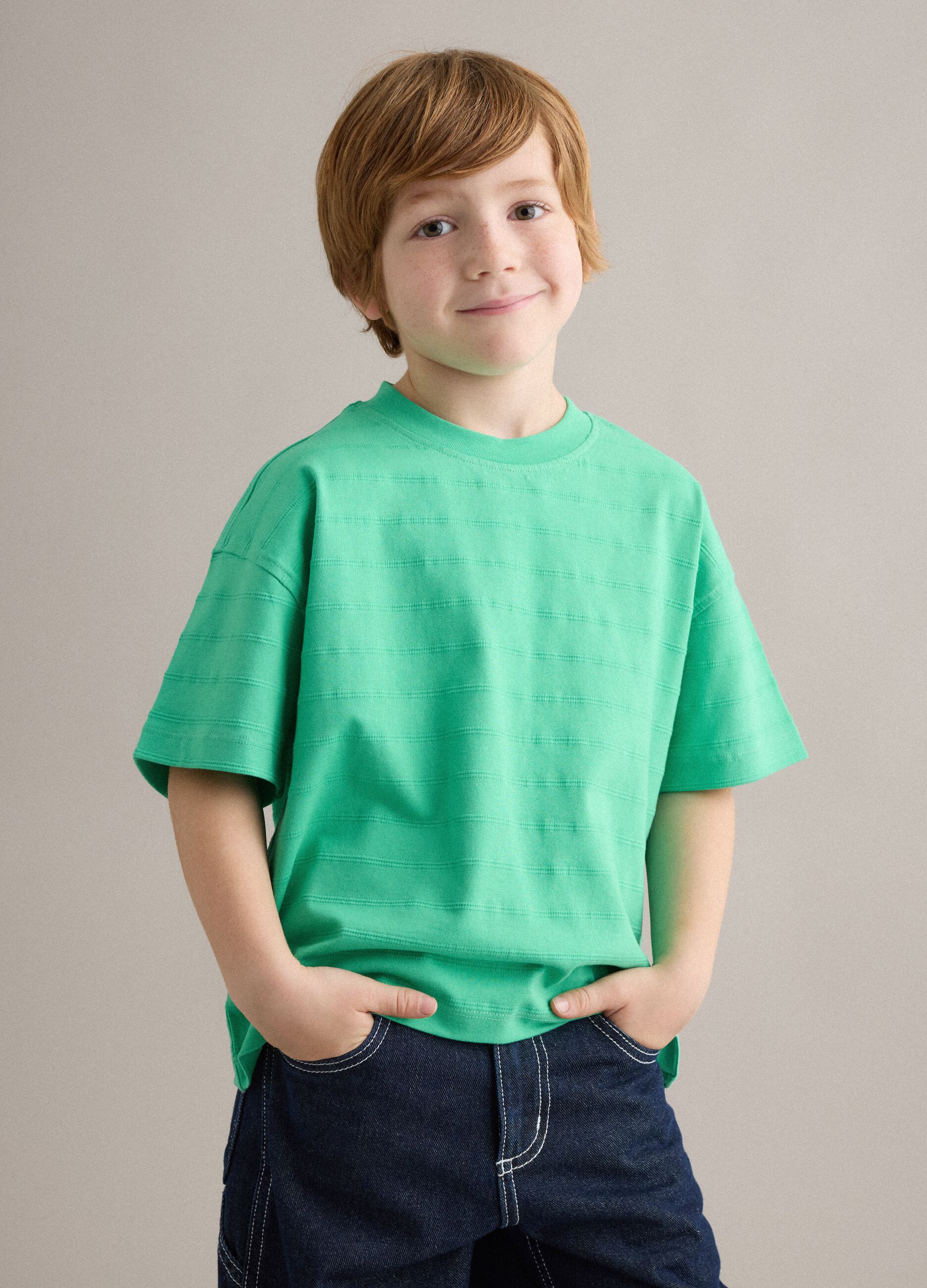 T-shirt in puro cotone verde da bambino regular fit