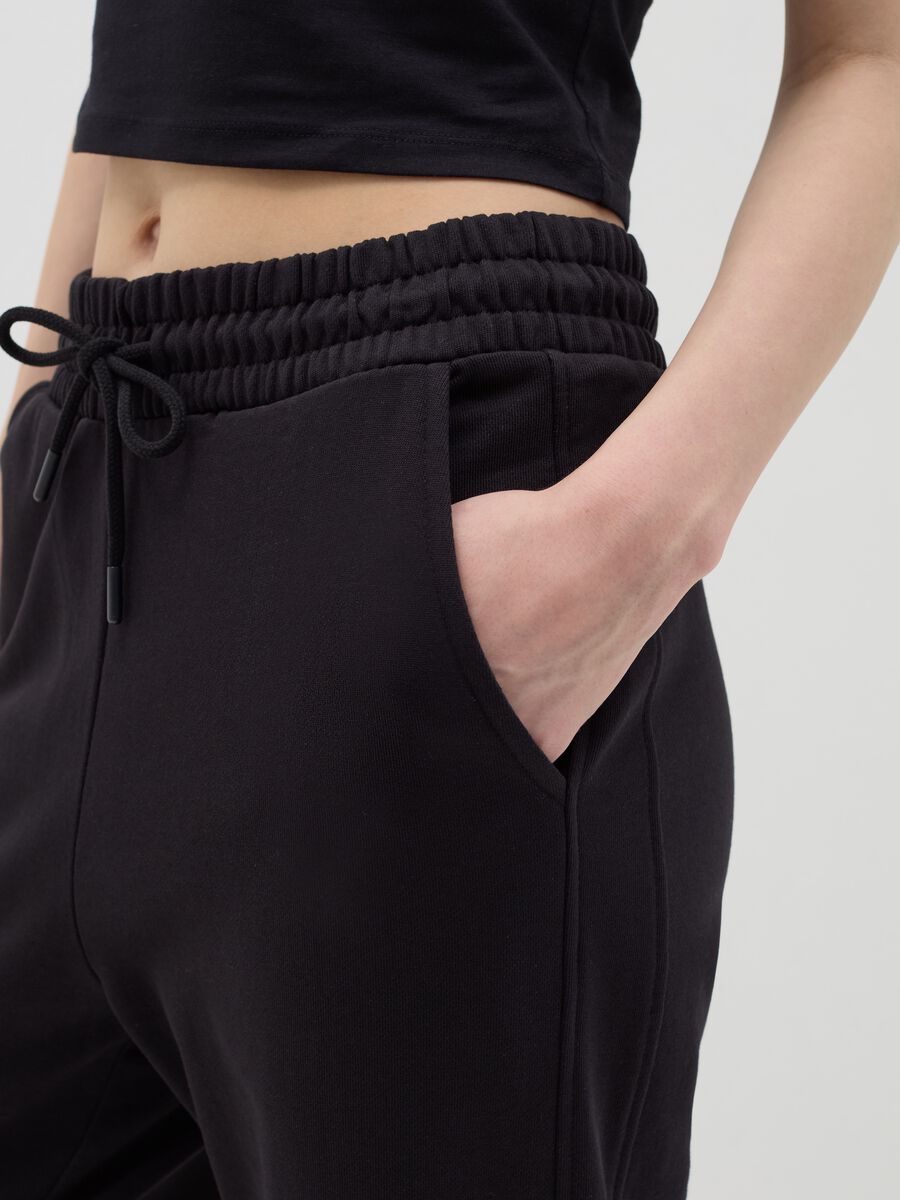 Fleece joggers with drawstring_3
