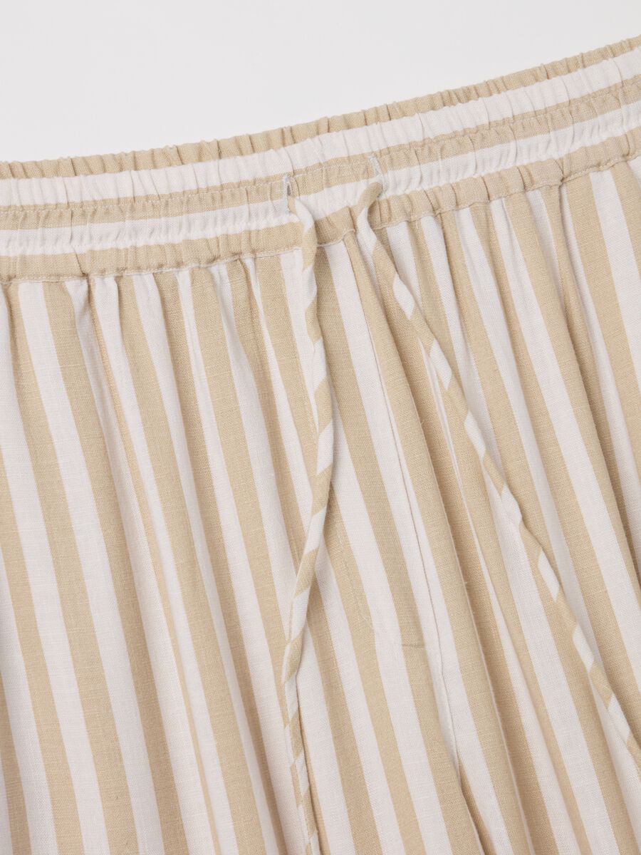 Striped beige palazzo trousers in viscose and linen_5