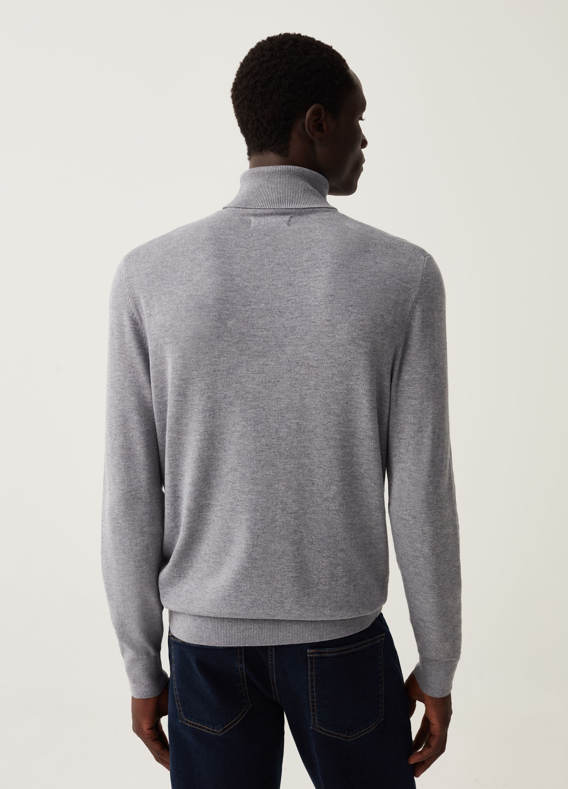Pullover a collo alto_2