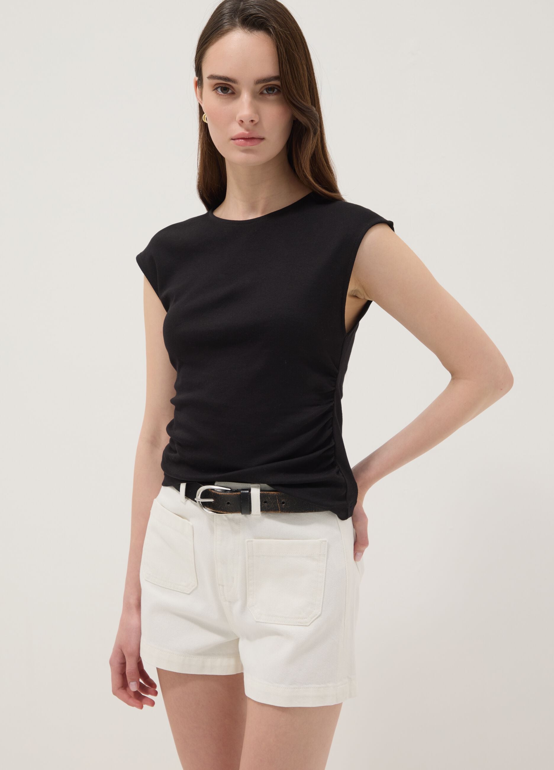 White pure cotton Bermuda shorts