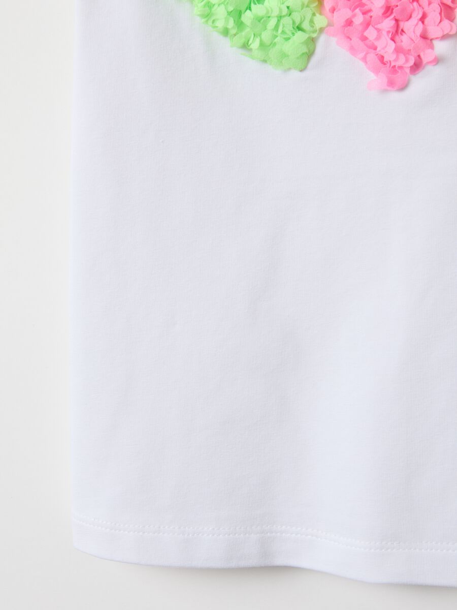 Girls' white stretch cotton regular fit T-shirt with hearts_3