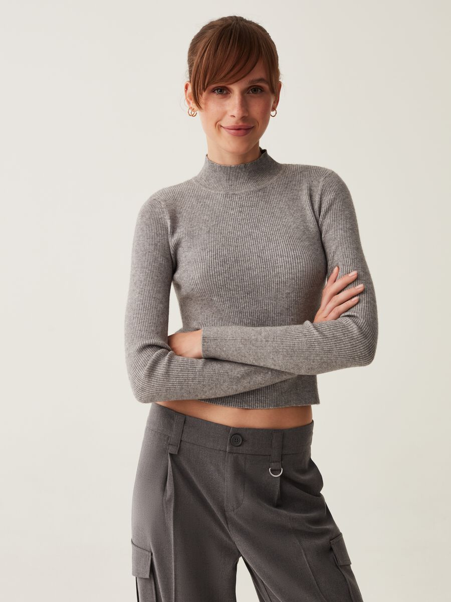 Maglia a costine mock neck_0