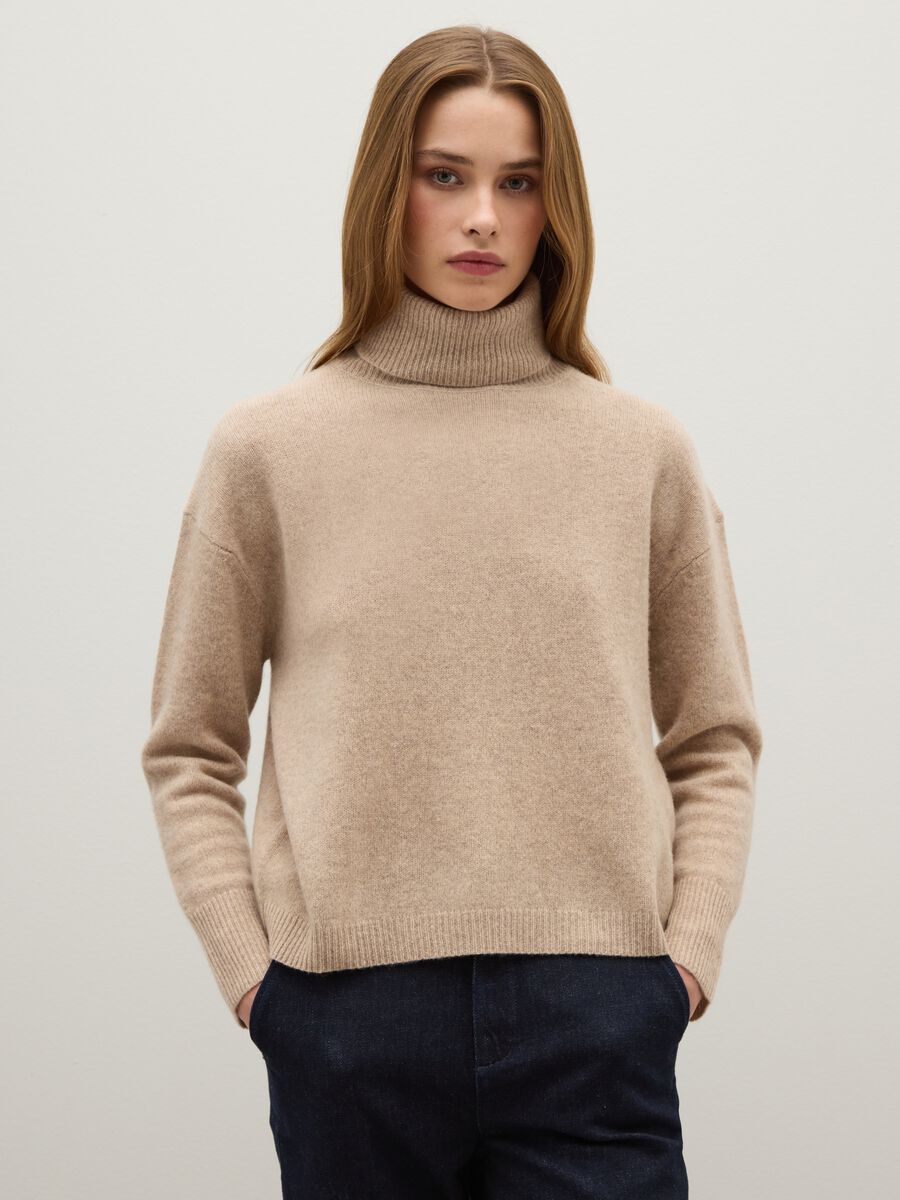 Maglione a collo alto in pura lana beige regular fit_0