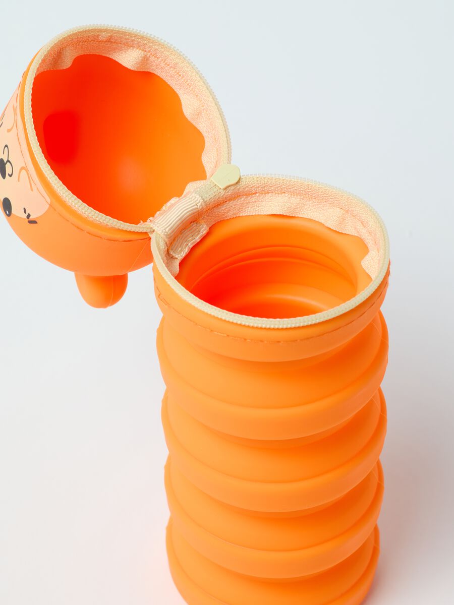 Orange silicone bear-shaped pencil holder for girls_2