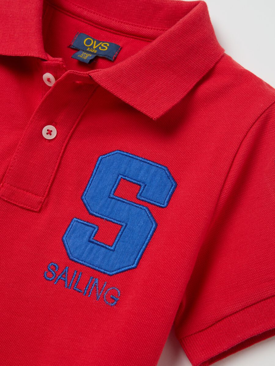 Cotton polo shirt with patch and "Yacht Club" embroidery_2