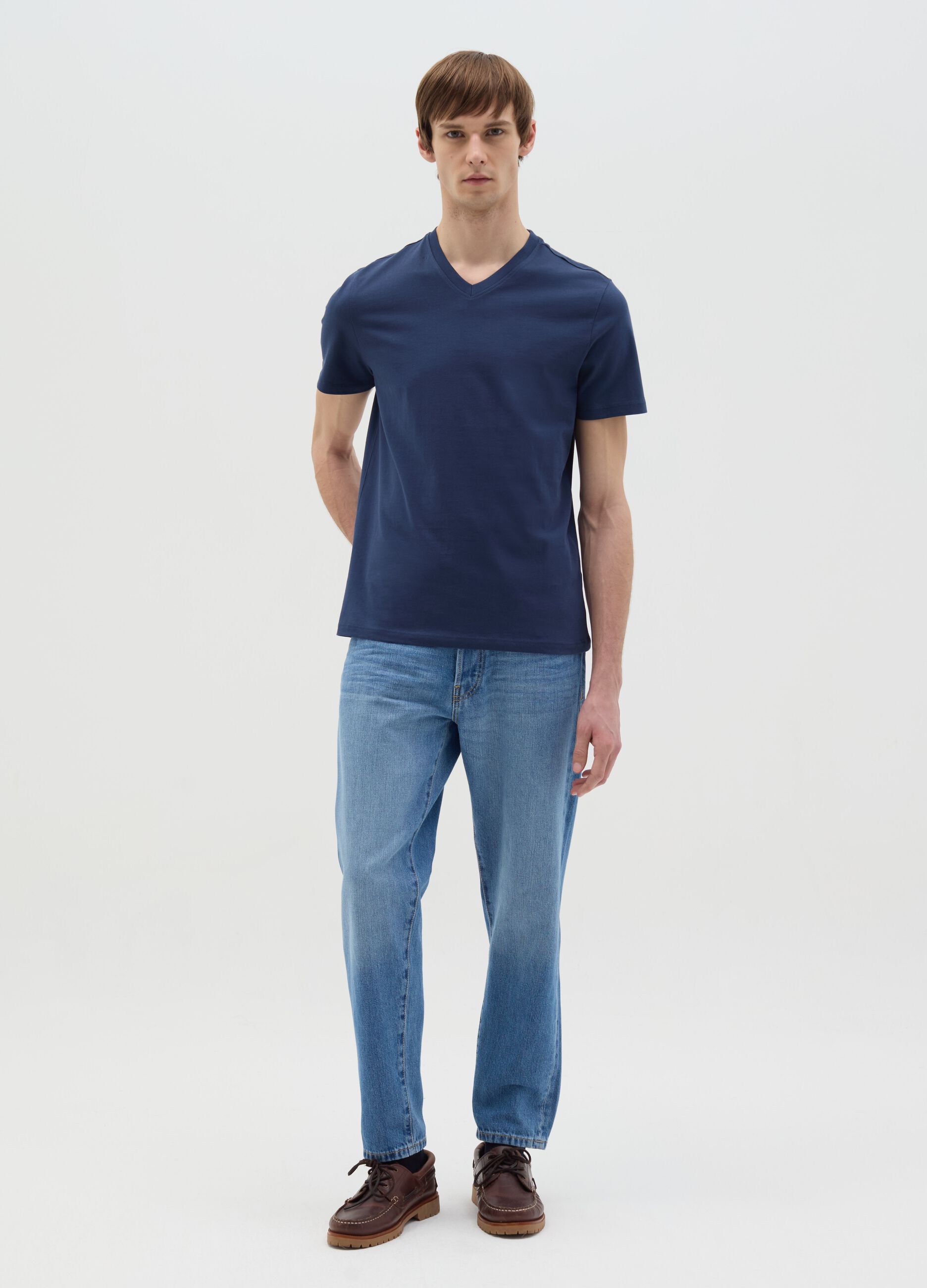 Organic cotton T-shirt with V neck