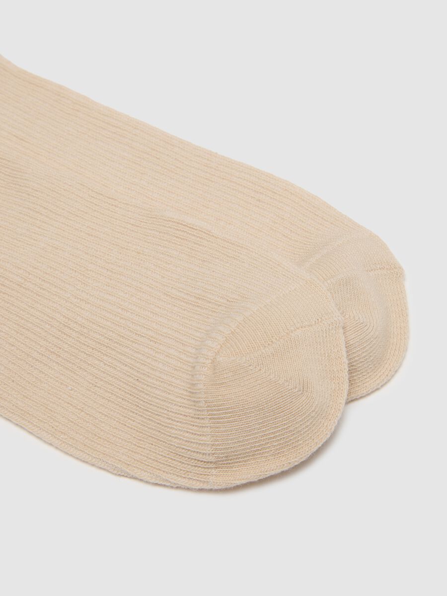 Calzini in cotone beige con volant_2