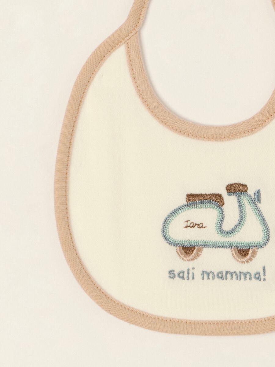 Two-pack of multicolour printed baby bibs in pure cotton_1