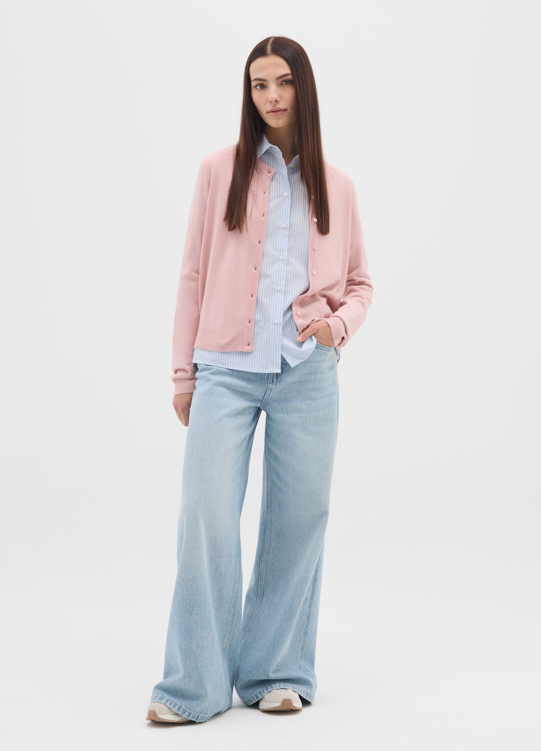 Pink regular fit cardigan with buttons