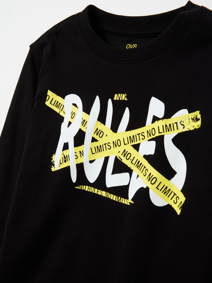 T-shirt a maniche lunghe con stampa_5