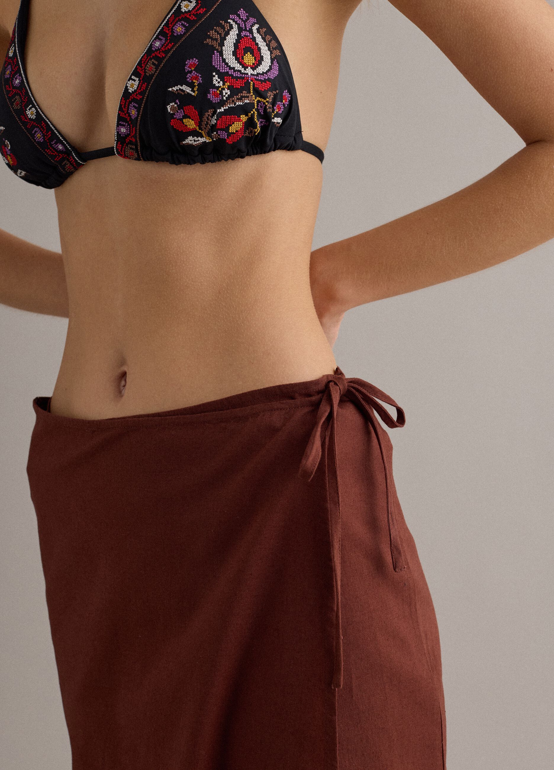 Brown cotton-linen blend pareo