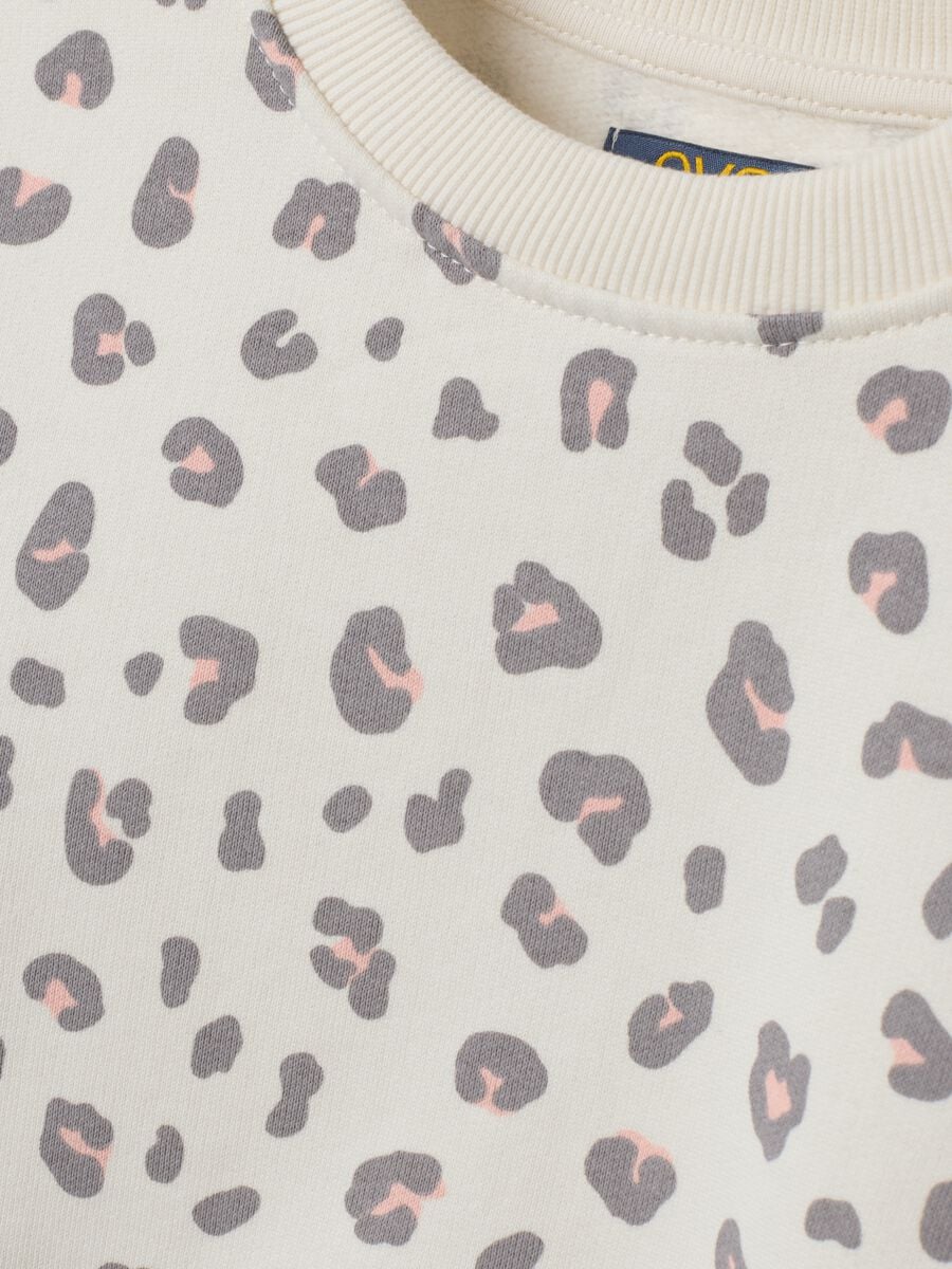 White crew-neck sweatshirt in pure cotton with animal print_3