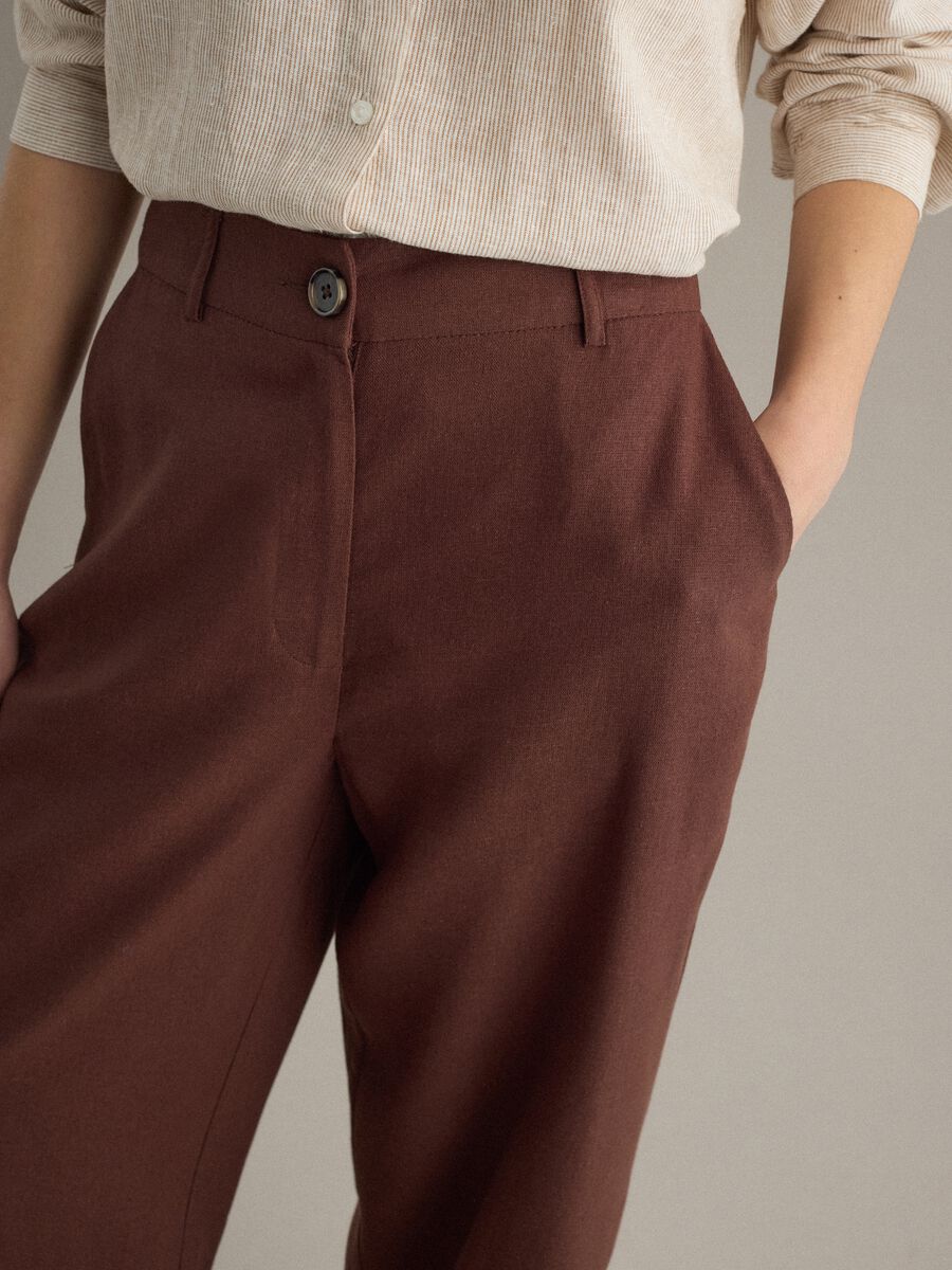 Brown straight chino trousers in viscose and linen blend regular fit_3