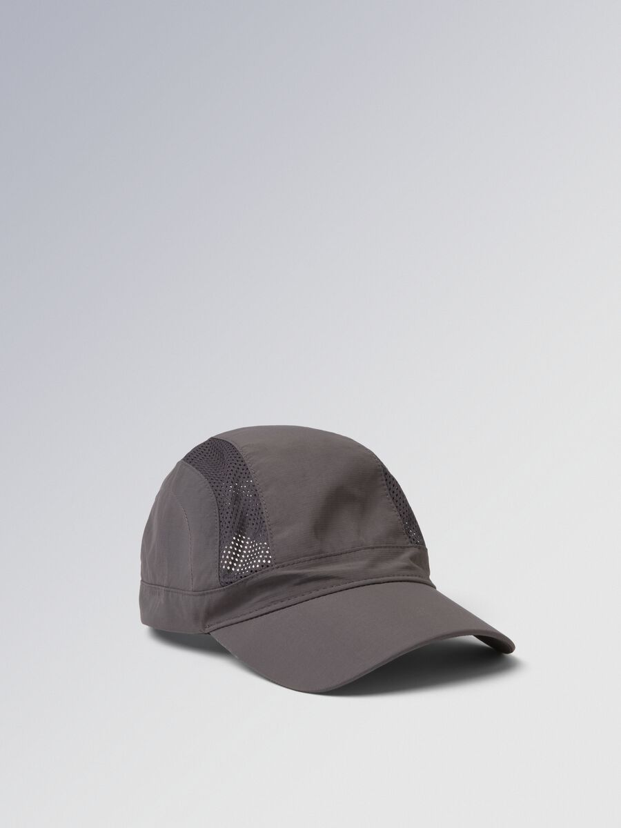 Running cap with breathable inserts ALTAVIA WITH DEBORAH COMPAGNONI_2