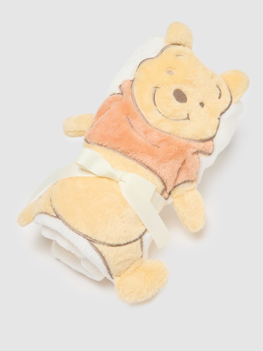 Newborn Cover in Pure White Fleece with Teddy Bear_2
