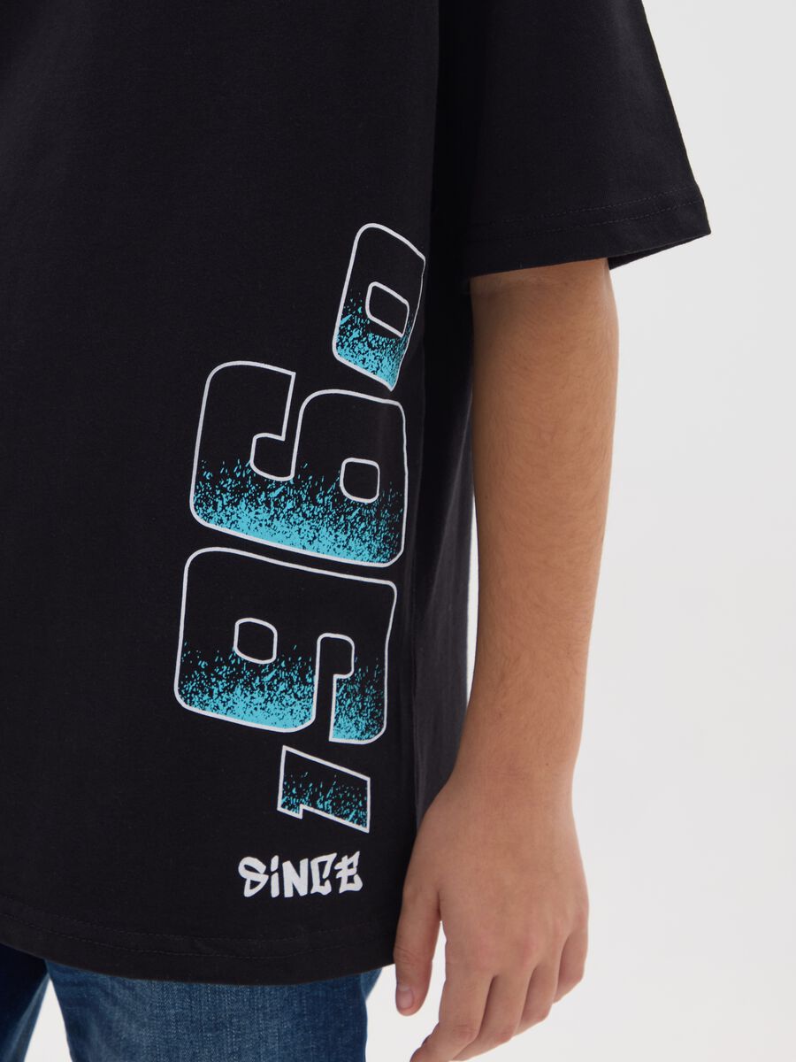 T-shirt da bambino in puro cotone nero regular fit_2