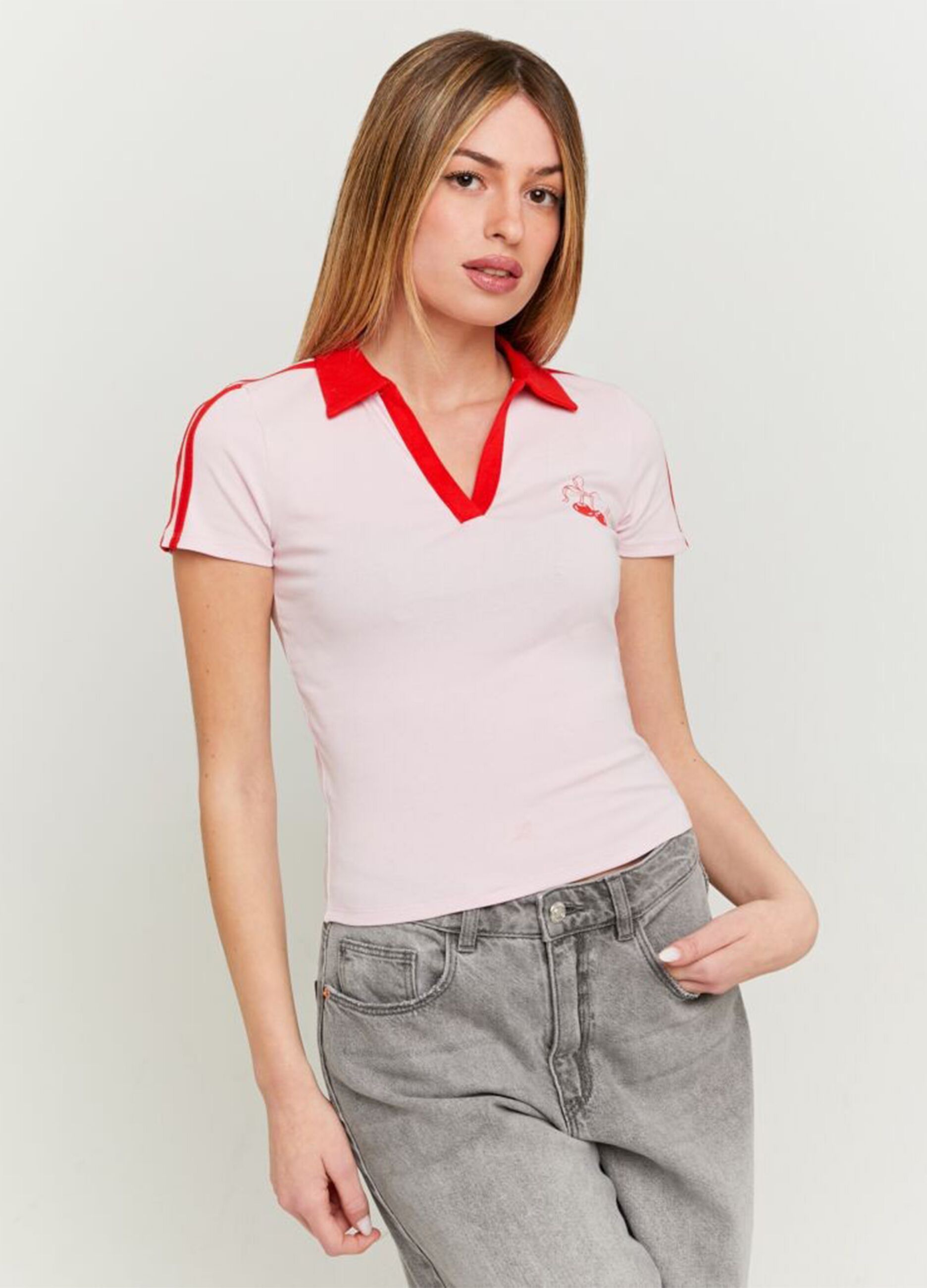Pink T-shirt with Cherry print