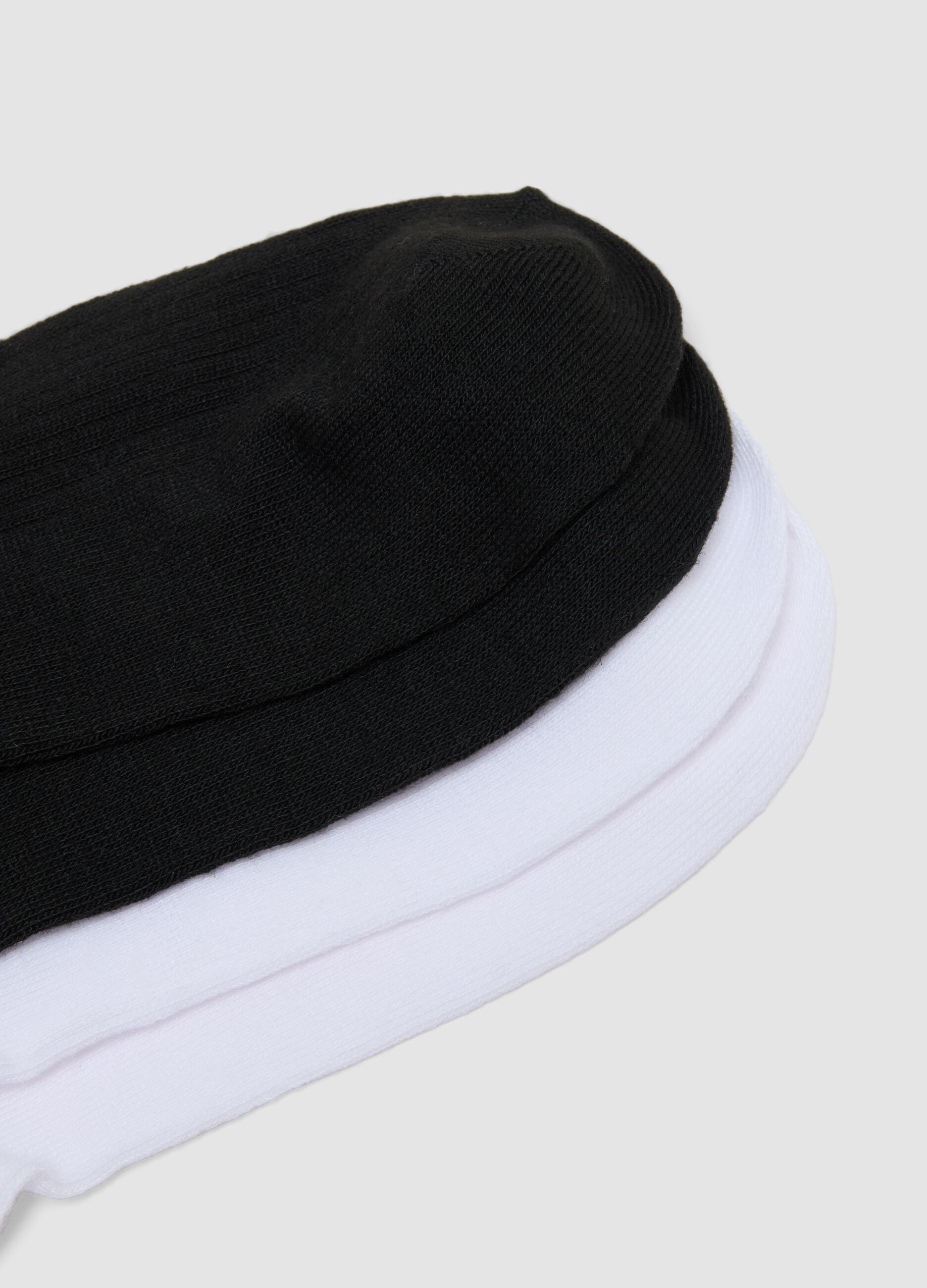 Seven-pack of multicolour ankle socks in stretch fabric