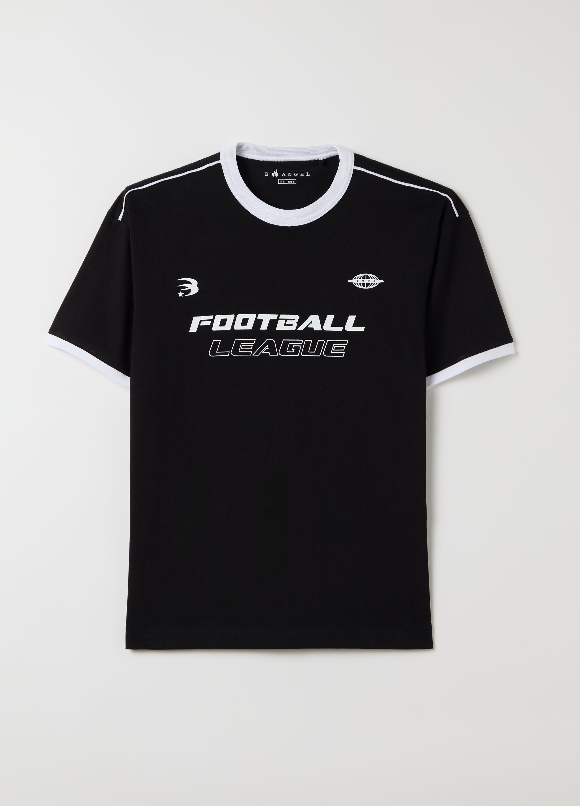 Black T-shirt with contrasting edging