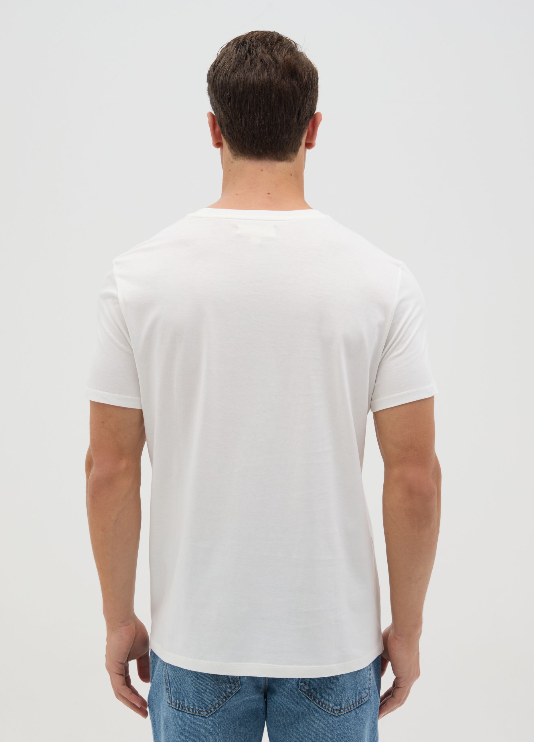 Men’s white T-shirt in 100% cotton with regular fit