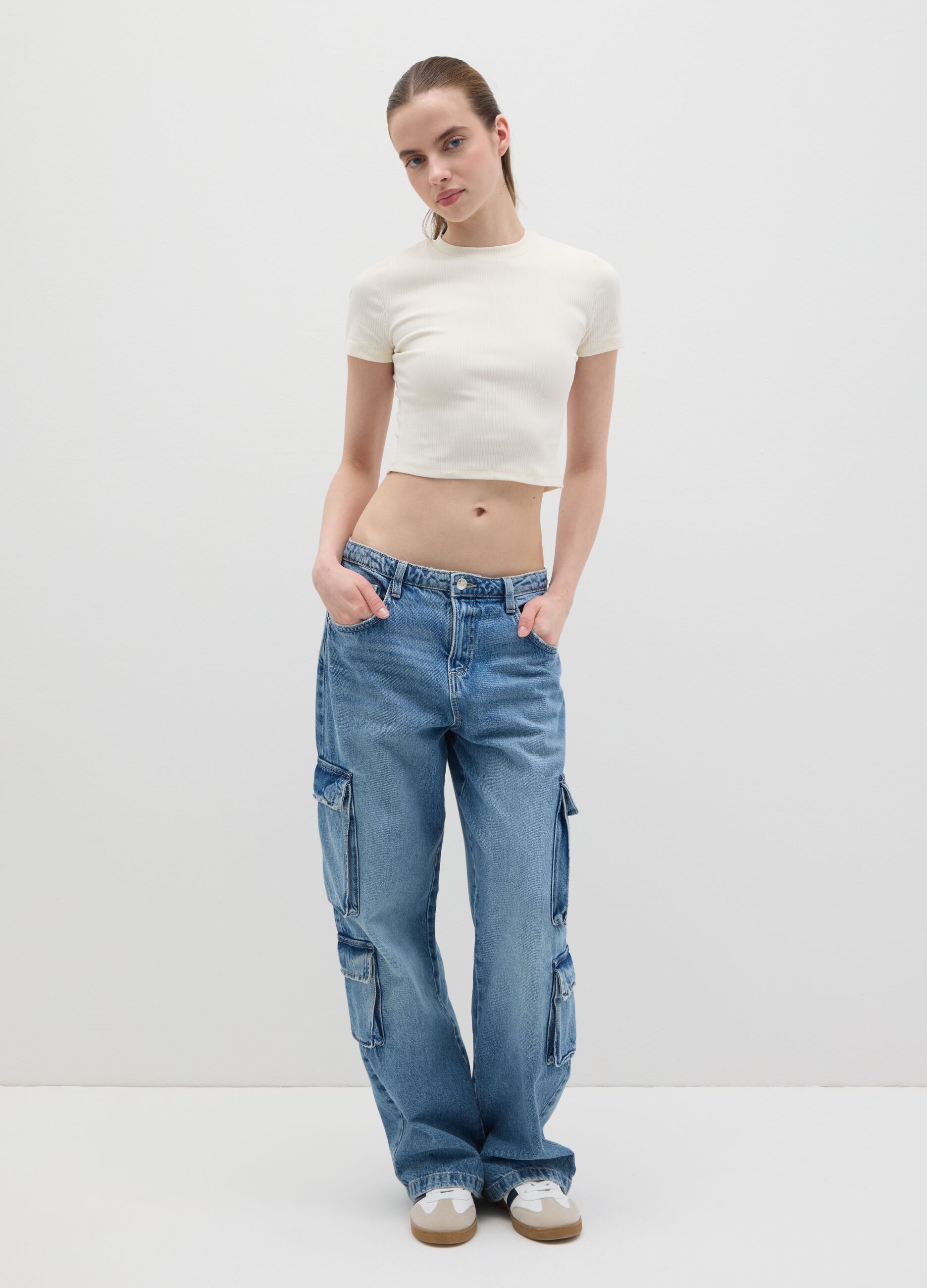 Women’s white fitted T-shirt in stretch cotton