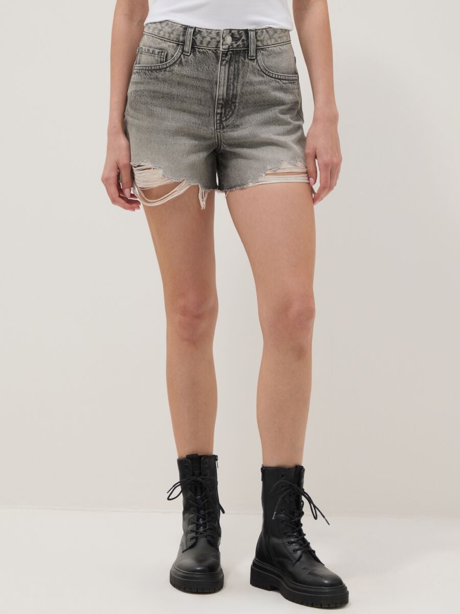 Grey pure cotton shorts_1