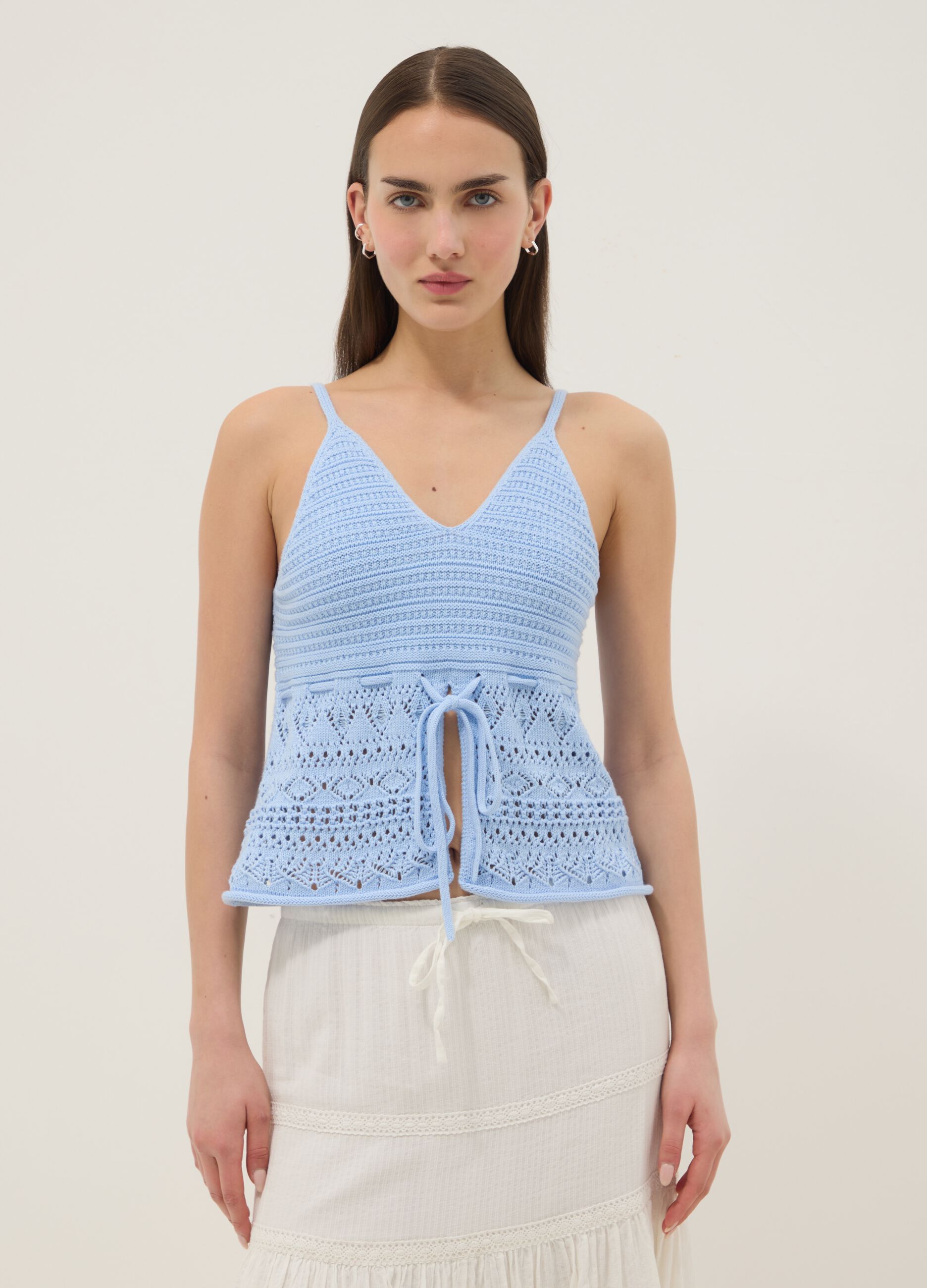 Top in crochet di puro cotone azzurro regular fit