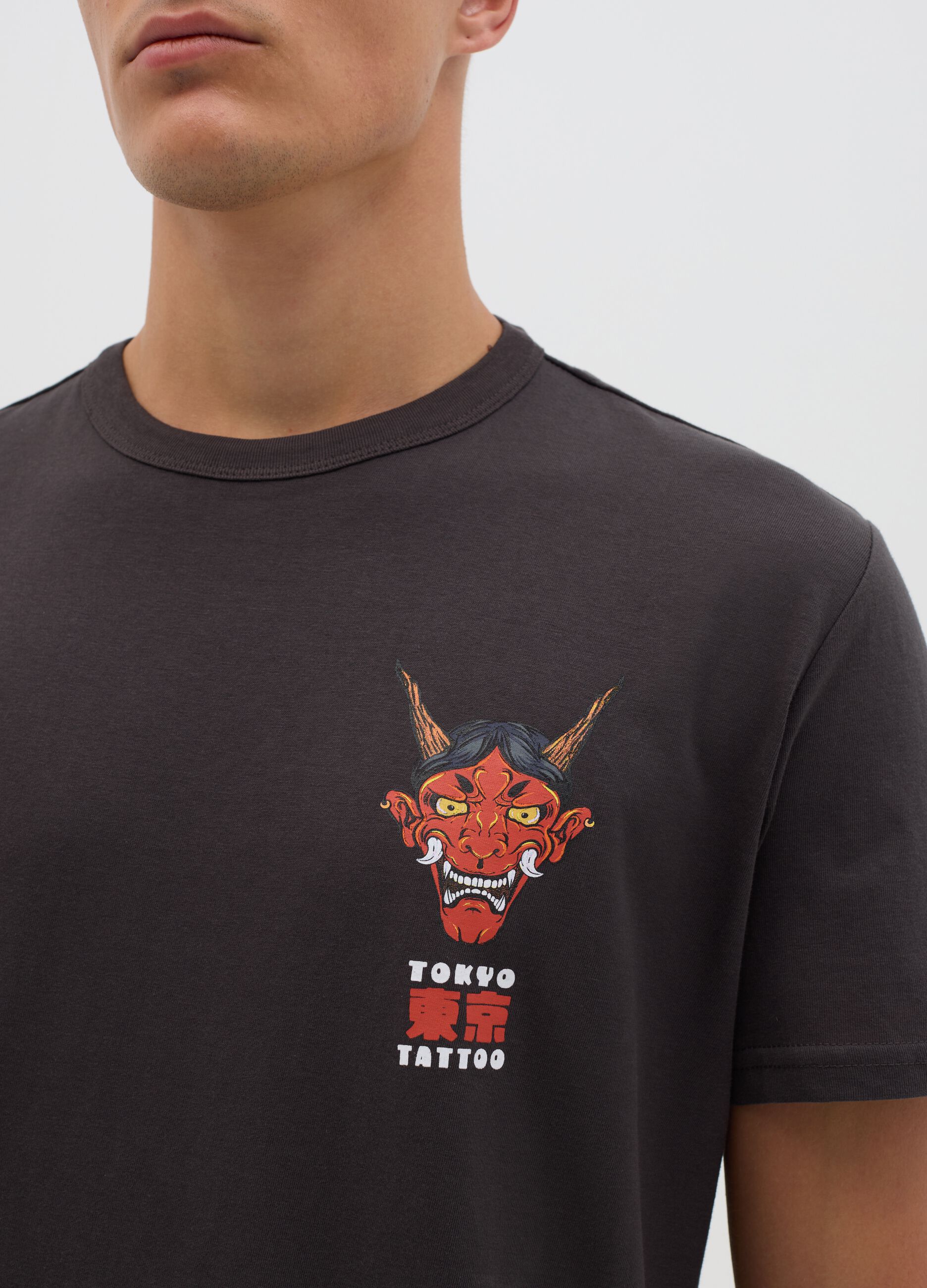 Black short-sleeve T-shirt with Tokyo Tattoo print