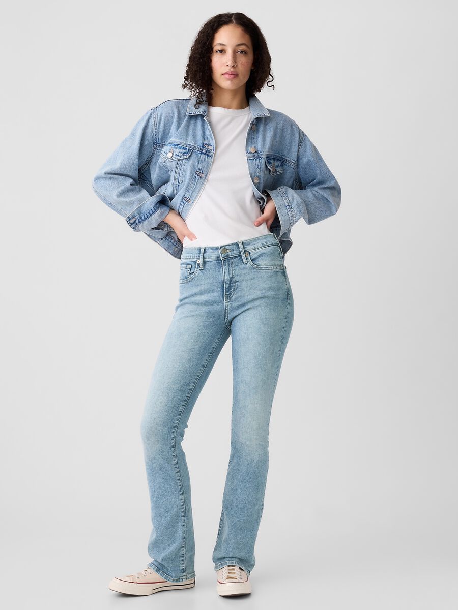 Flare-fit mini bootcut jeans with mid-rise waist_4