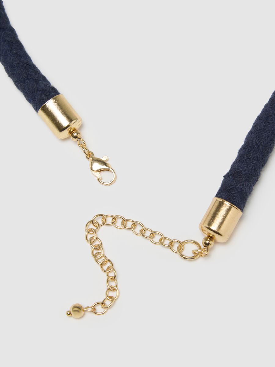 Collana da donna in ferro multicolor con dettagli dorati_2
