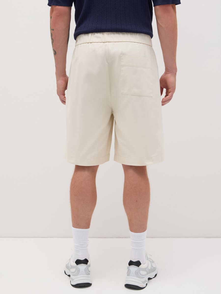Men's Beige Baggy Pure Cotton Shorts_3